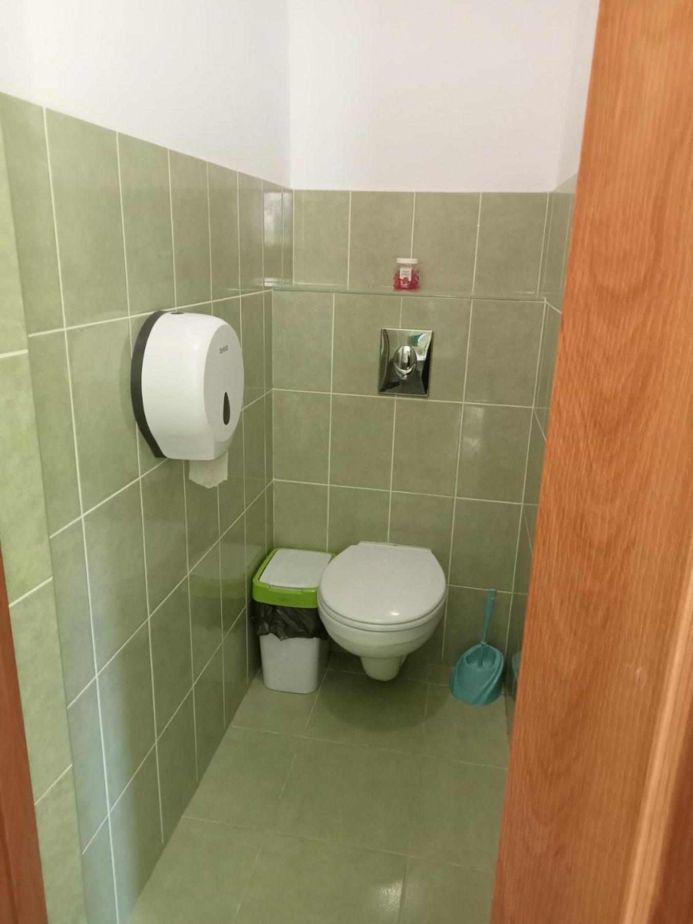 Hostel Iskra Lviv Buitenkant foto