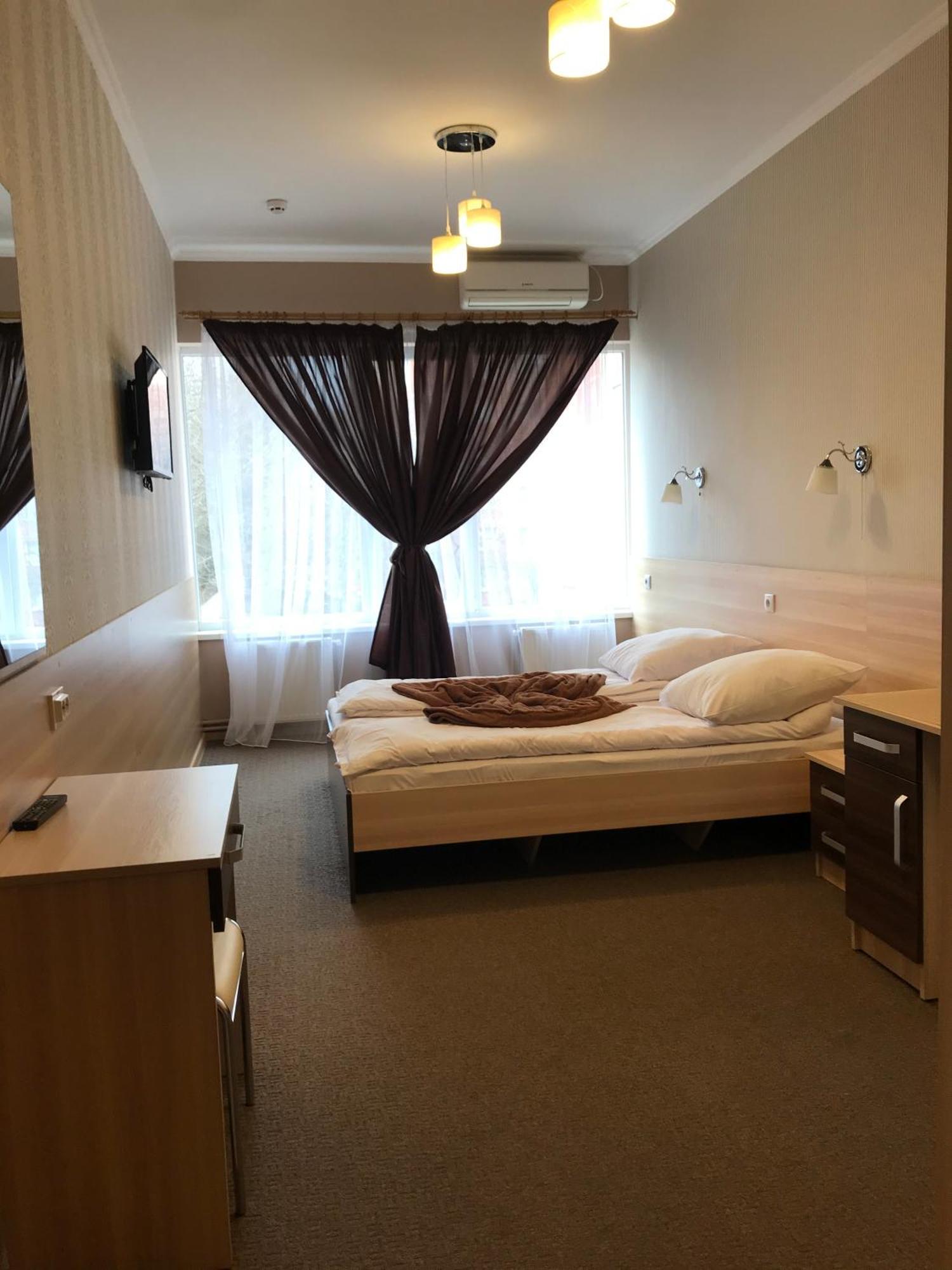 Hostel Iskra Lviv Buitenkant foto