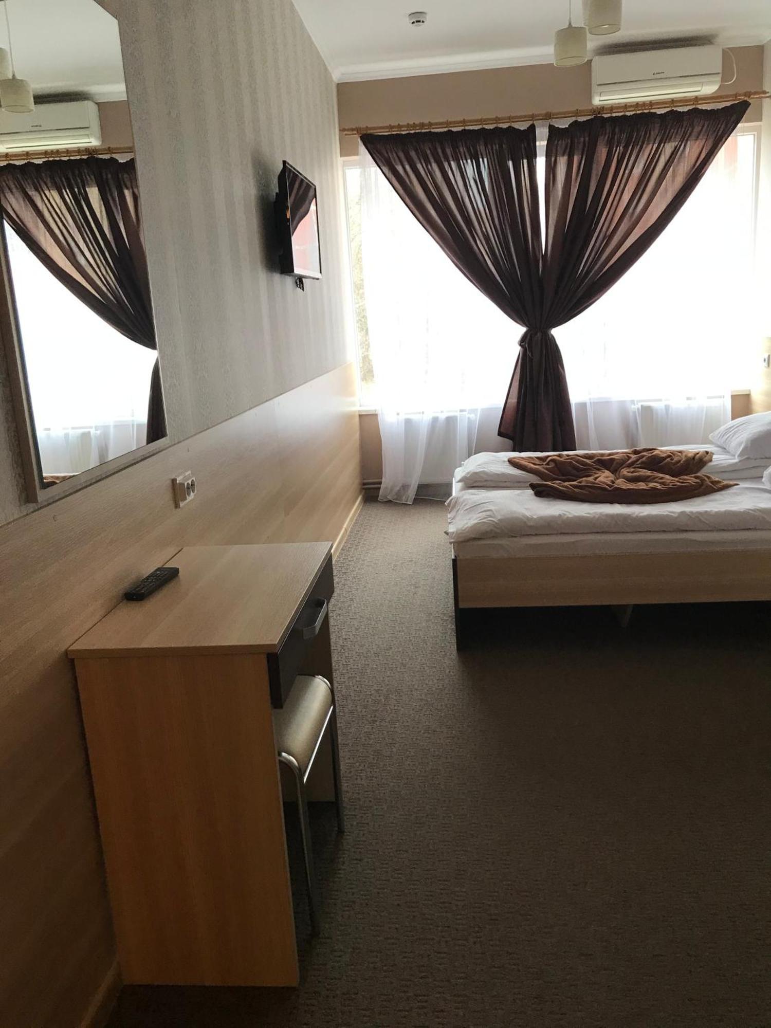 Hostel Iskra Lviv Buitenkant foto